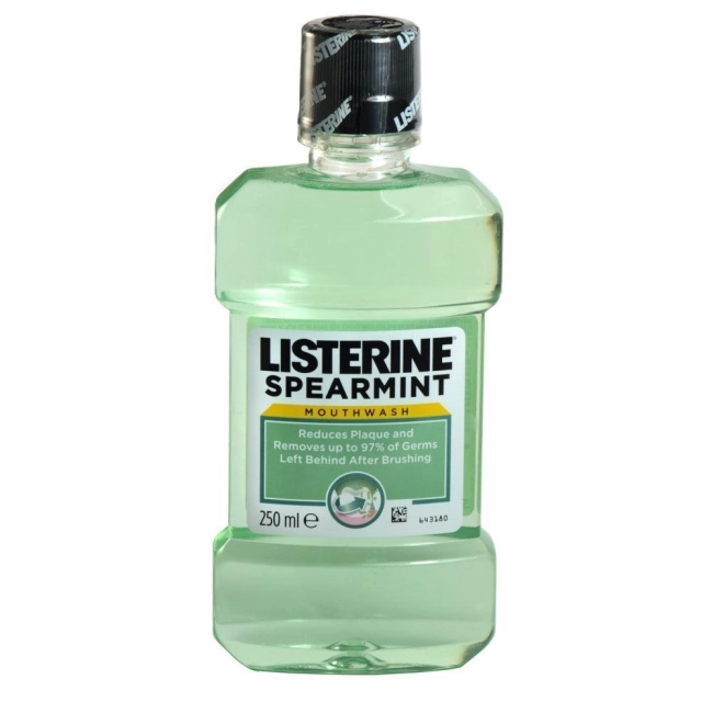 LISTERINE Spearmint Вода за уста за свеж дъх 250 ml