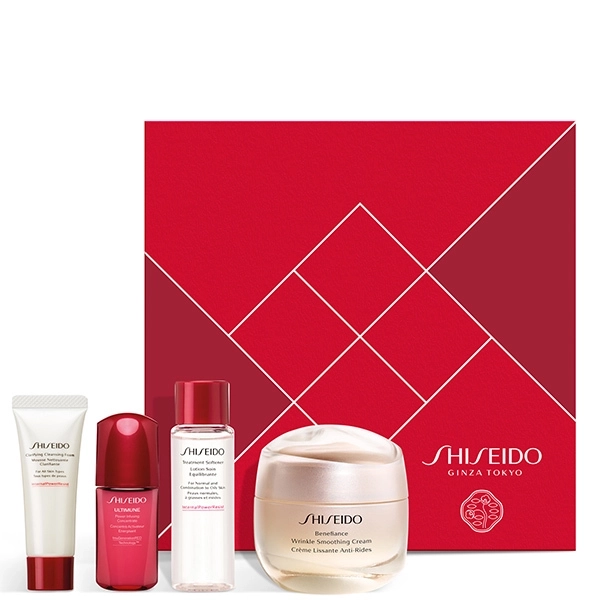 SHISEIDO Benefiance Комплект - Wrinkle Smoothing Cream 50 ml + Softener 30 ml + Cleansing Foam 15 ml + Ultimune Power Inf. Concentrate 10 ml