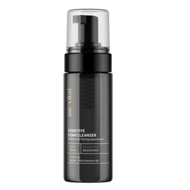 Vitabay Нежна почистваща пяна с екстракт от Градински чай и Маточина, 150 ml